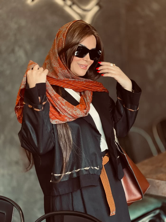 کت مهرنوش