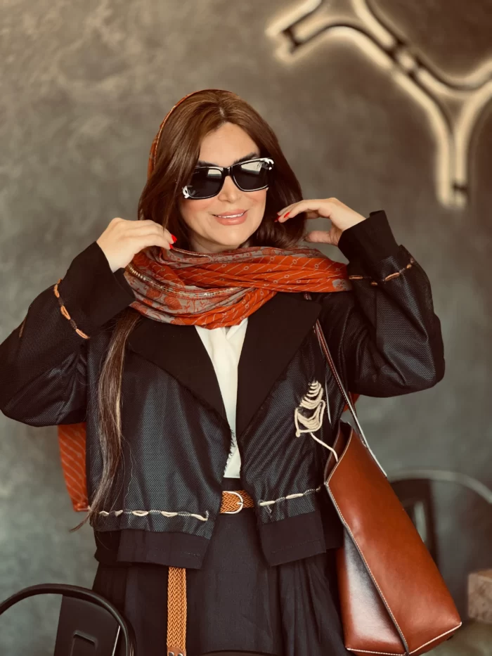 کت مهرنوش