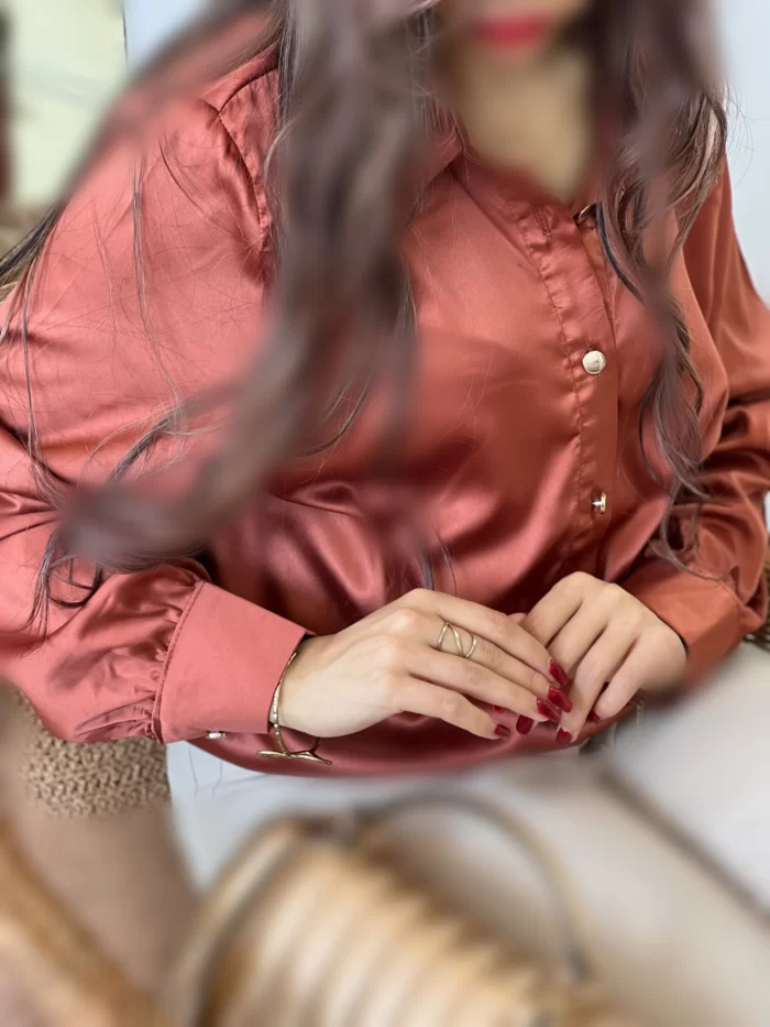 شومیز عناب
