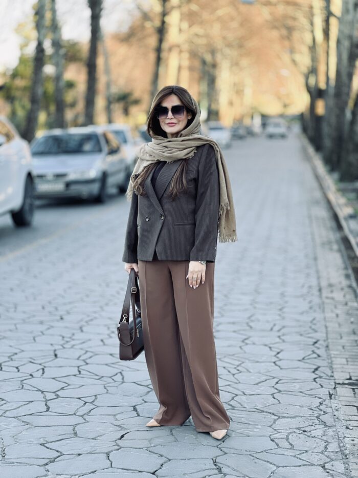 کت مهنور