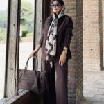 کت و شلوار گیل قهوه ای