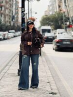 کت هالدی - Image 2
