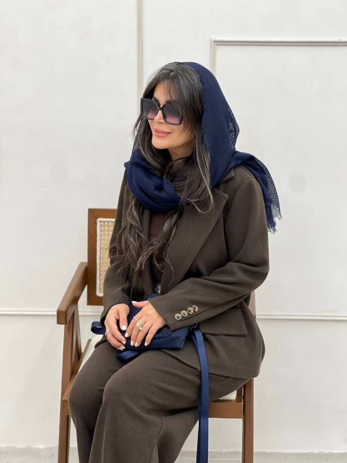 ست کت و شلوار نفیس قهوه‌ای - Image 5